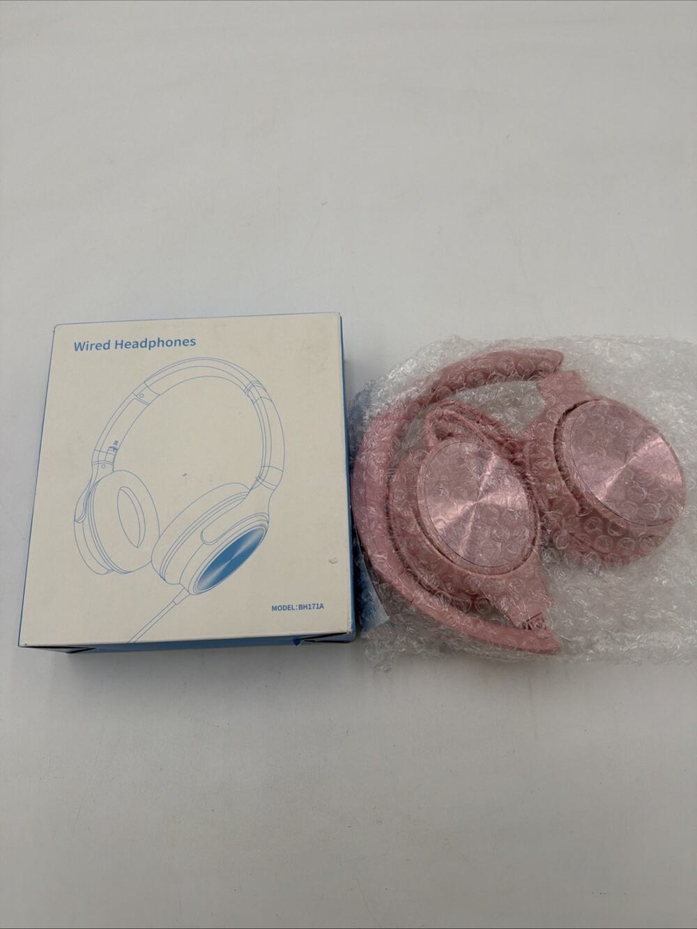 Wired Over-Ear Headphones with USB C Connector, Hi-Fi Stereo Sound